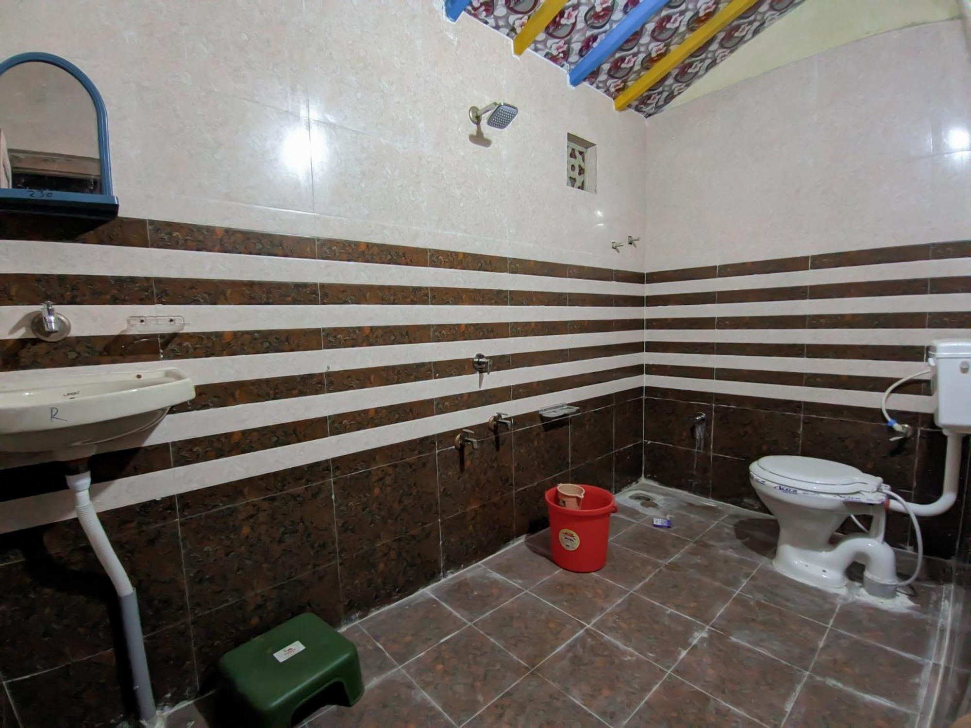 White Land Villagestay Dhordo 外观 照片